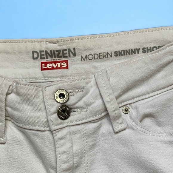 Levi's Denizen White Stretch Bermuda Shorts Size 6 - Picture 3 of 4